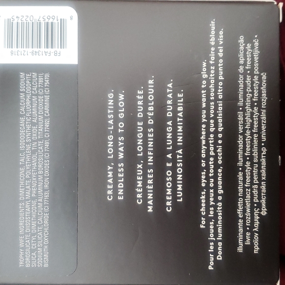 Fenty highlighter - Picture 4 of 6